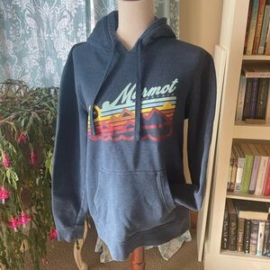 Marmot navy blue mountaineering graphic hoodie